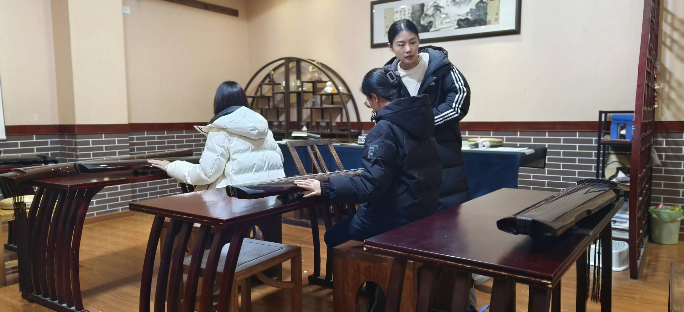 Ҹ費Yн