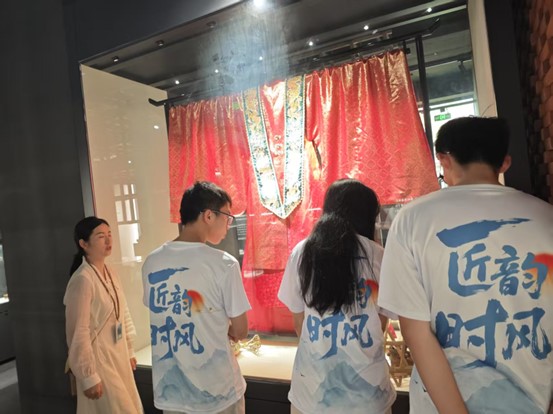 W퍕rL`꠵Ľġʰ⡱֮