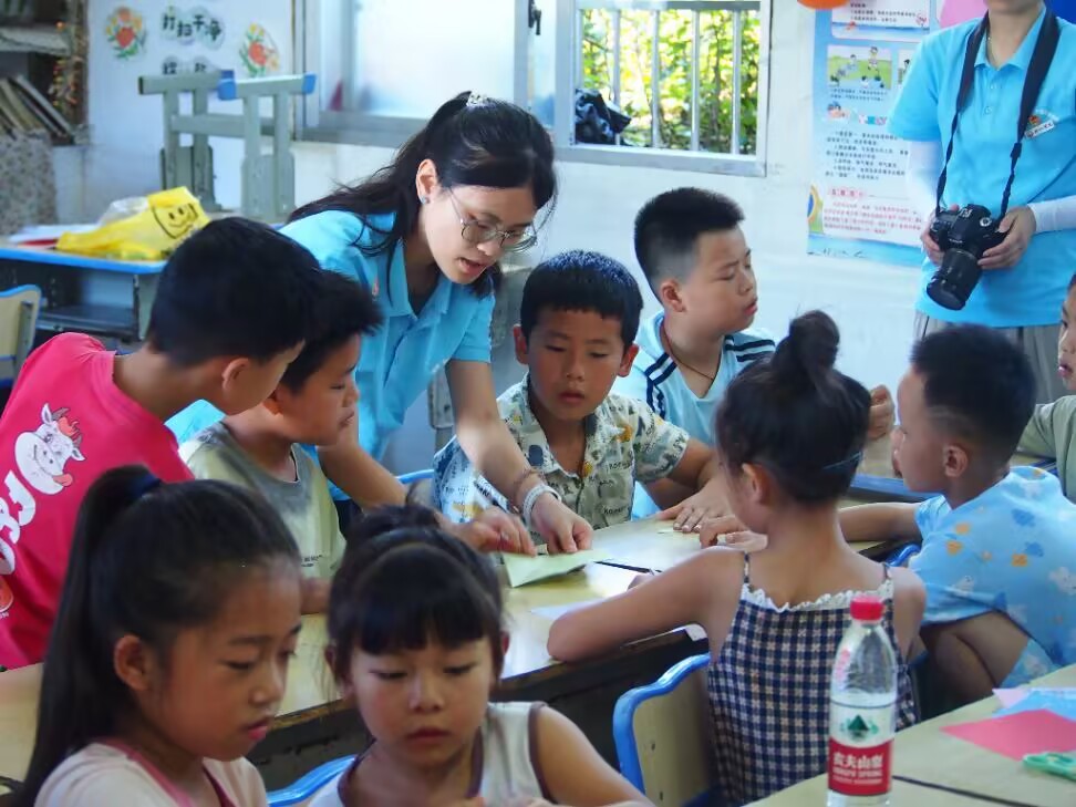 ѻW(xu)ԺƌW(xu)W(xu)Ժ΢ۡ־Ը߈F(tun)(du)ꖅμƺ^(q)_չo(h)Є(dng)