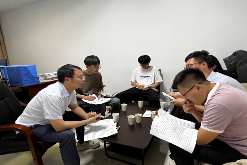 M(jn)B(ti)cl(xing)d̽ƪ