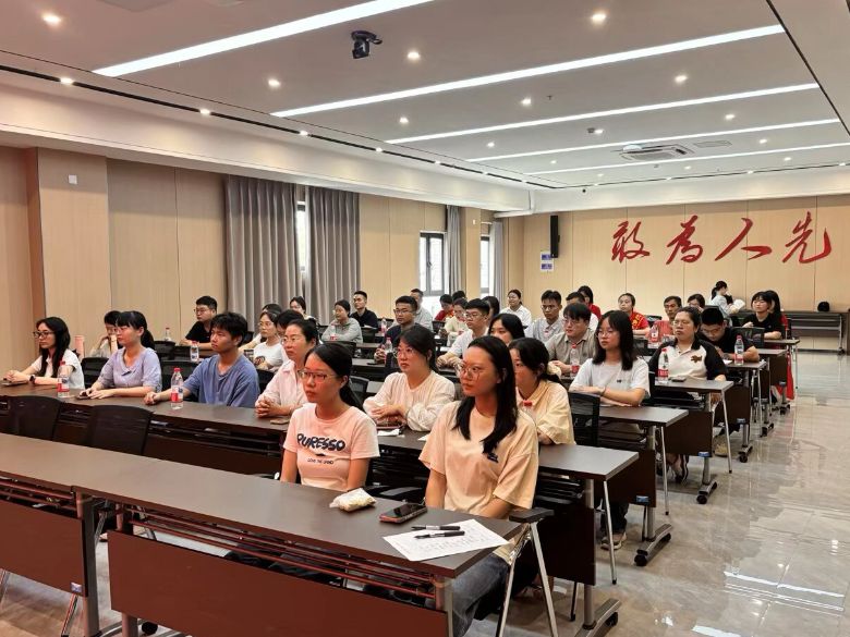 ǧl(xing) ҞȣՎW(xu)R˼xW(xu)Ժtɫ֮н