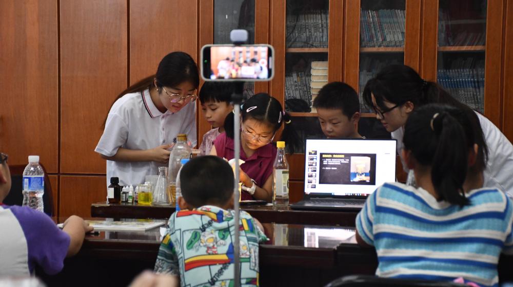 W(xu)Ժ퍂ǻ(sh)`F(tun)л(zhn)l(xing)o(j)(sh)