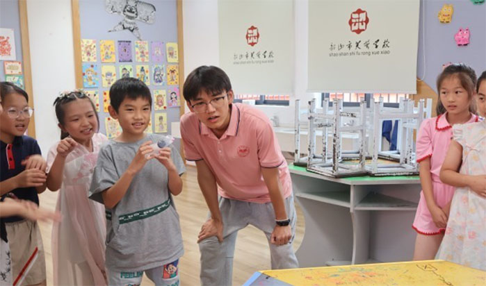 ؿ՚Wأc(din)ȼƌW(xu)顪tEF(tun)(du)ɽܽ،W(xu)Уl(xing)n