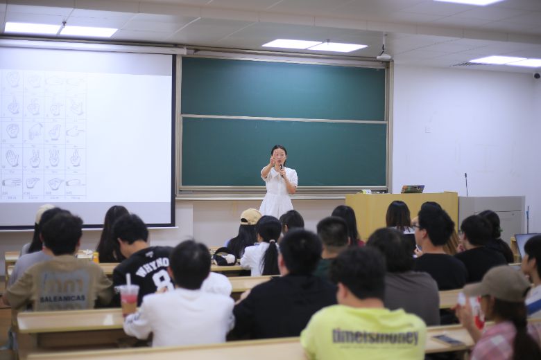 Ӌ(j)C(j)yδ(li)(hu)(sh)`F(tun)ւo(w)