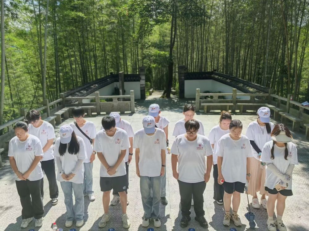 ഺ؉|r(nng)̤³̡ϷʴW(xu)cչW(xu)Ժڡl(xing)"`