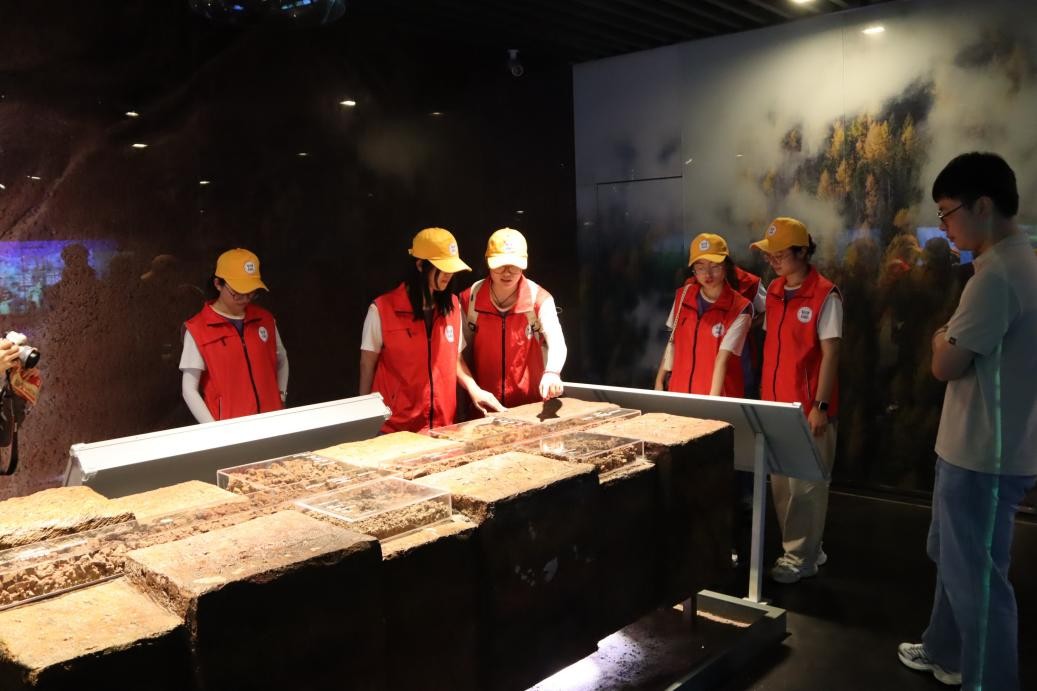 ̌W(xu)ӌʷdF(tun)(du)ϵr(nng)dؑc̴W(xu)̹W(xu)Ժl(xing)dM(jn)F(tun)_(ki)չl(xing)d}(sh)`