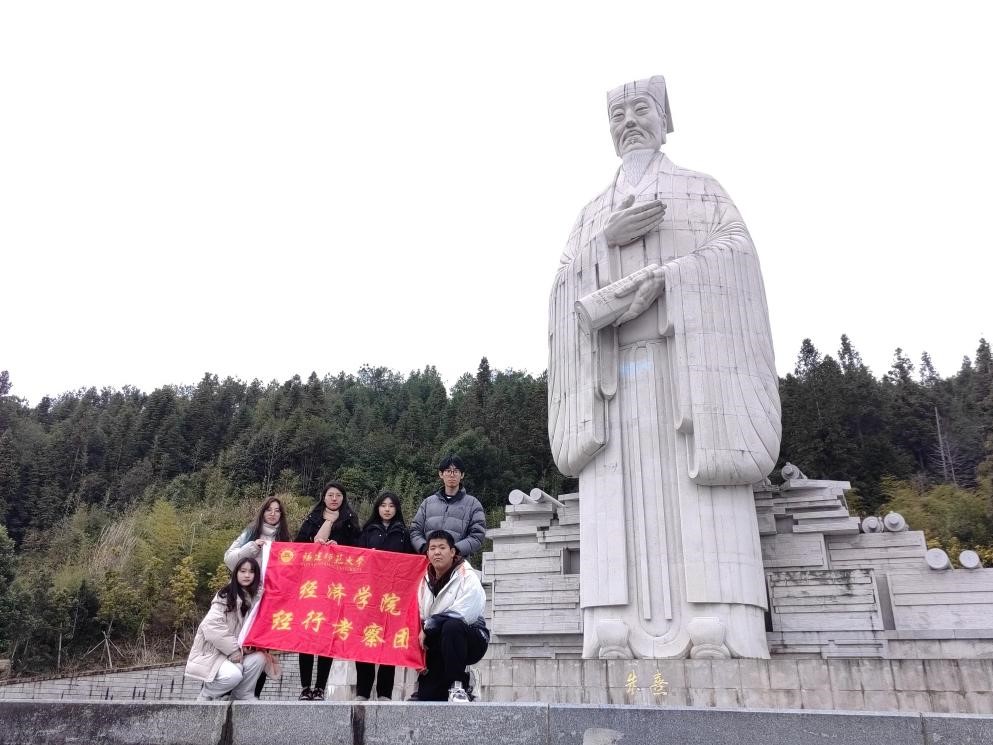  }⣬ˮ˼ԴT(jng)족(sh)`(du)븣ƽ_չ(hu)(sh)`(dng)