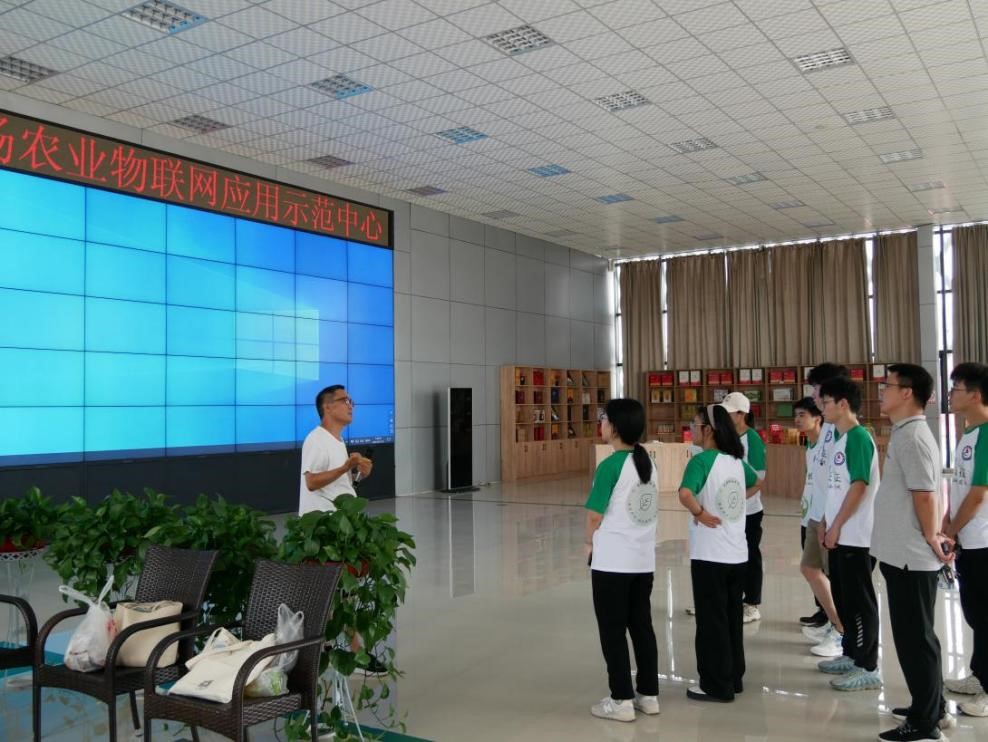 r(nng)I(y)(lin)̽Gɫ̼F(xin)·