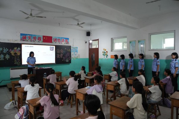 ١oL | {΢⡤̡`FDŮͯ(qun)