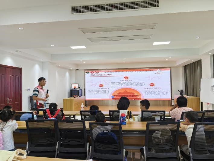 ϾW(xu)̩݌W(xu)ԺF퍡ǻС(hu)(sh)`F(tun)(du)ý׌tɫн