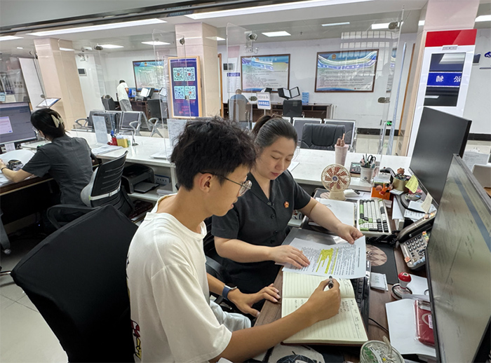 ԺУSͬнM̽ӑ{񂷨о˼·cx