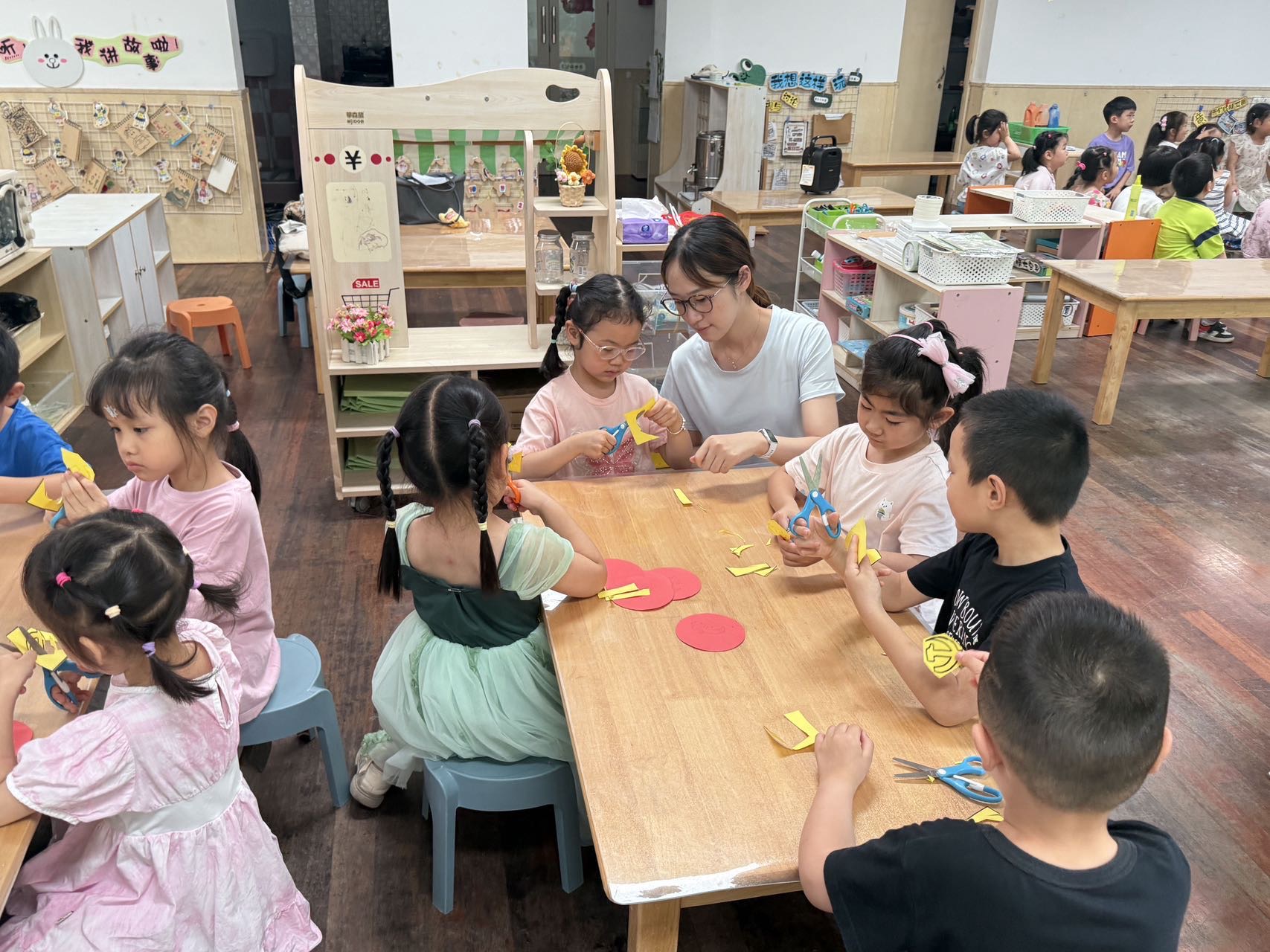 ͨW(xu)tɫͯָ⽳Ăн