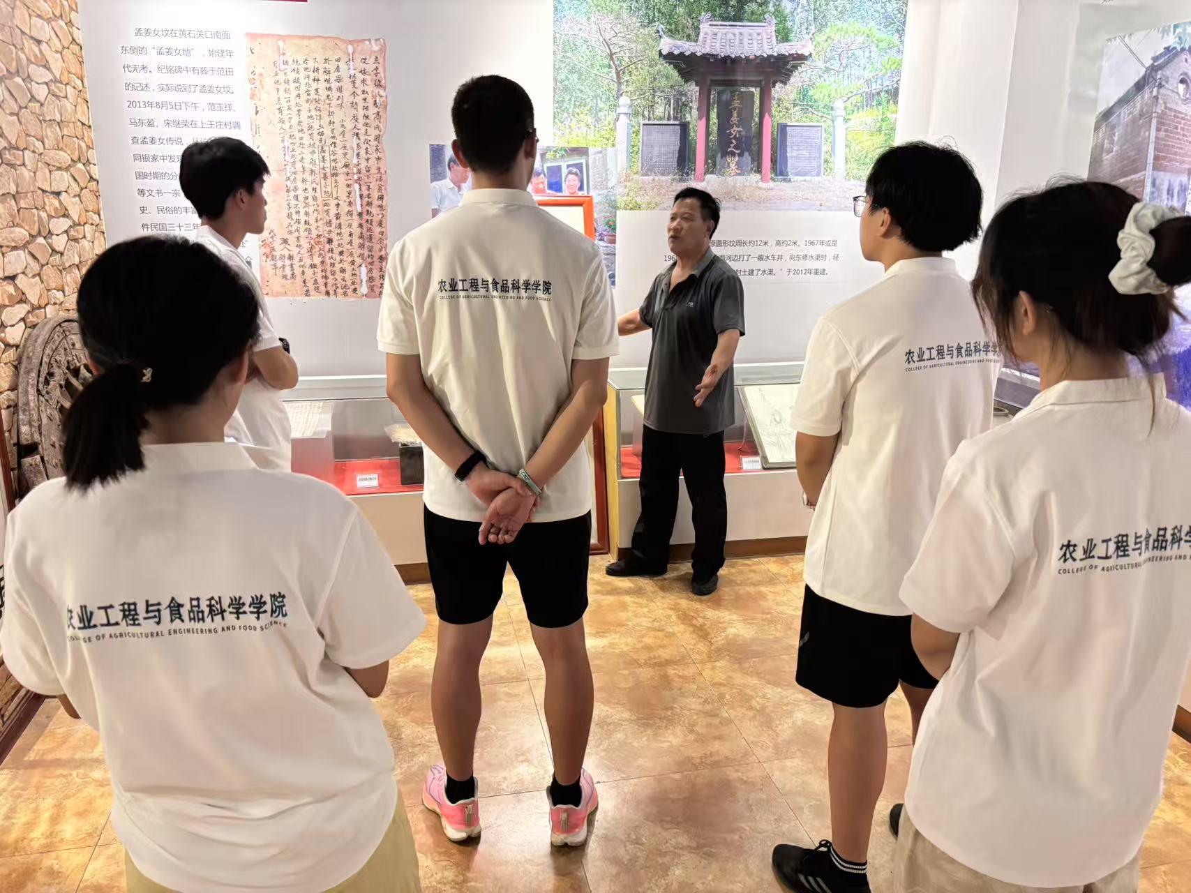 r(nng)֮ǡ(sh)`F(tun)M(jn)RʏϽŮz̽Ļܴa