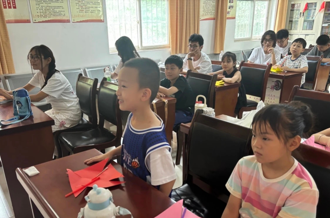 ͨW(xu)ЌW(xu)Ժʡ屘^(q)W(xu)LcͬС(hu)(sh)`F(tun)