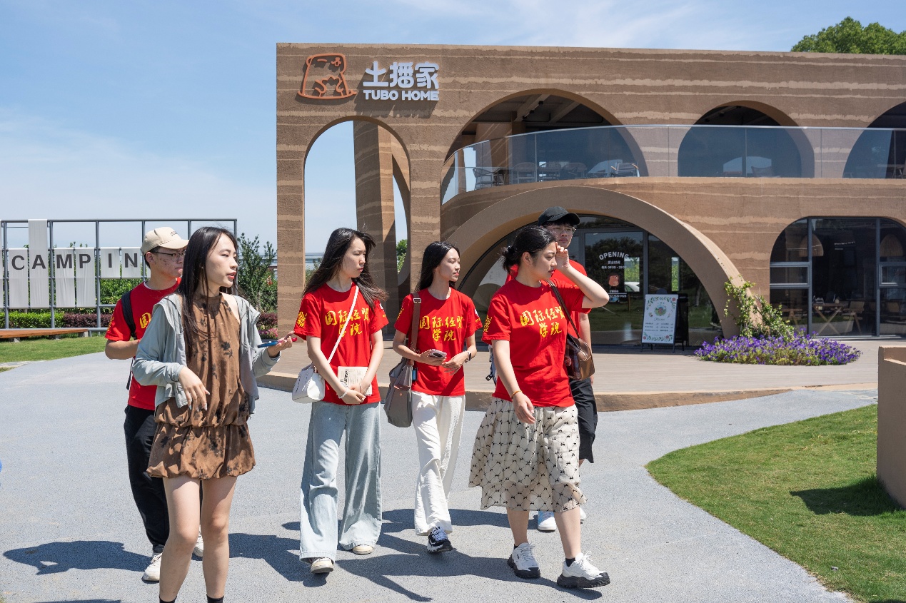 \(yn)}BĈF(tun)(du){(dio)г干d