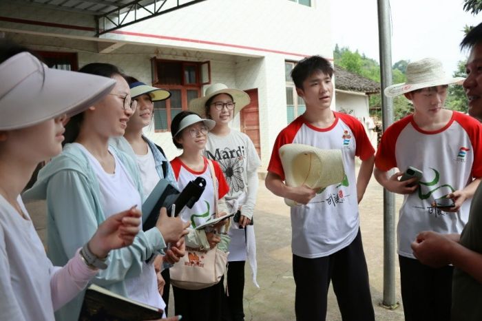 ڬF(xin)Юa(chn)I(y)l(xing)l(f)չ·̽(du)܇̴a(chn)I(y)l(f)չ{(dio)